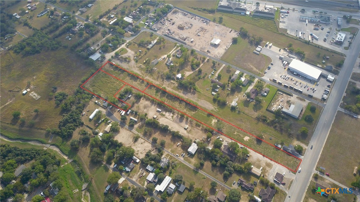 2808 & 2900 S Laurent Street Property Photo