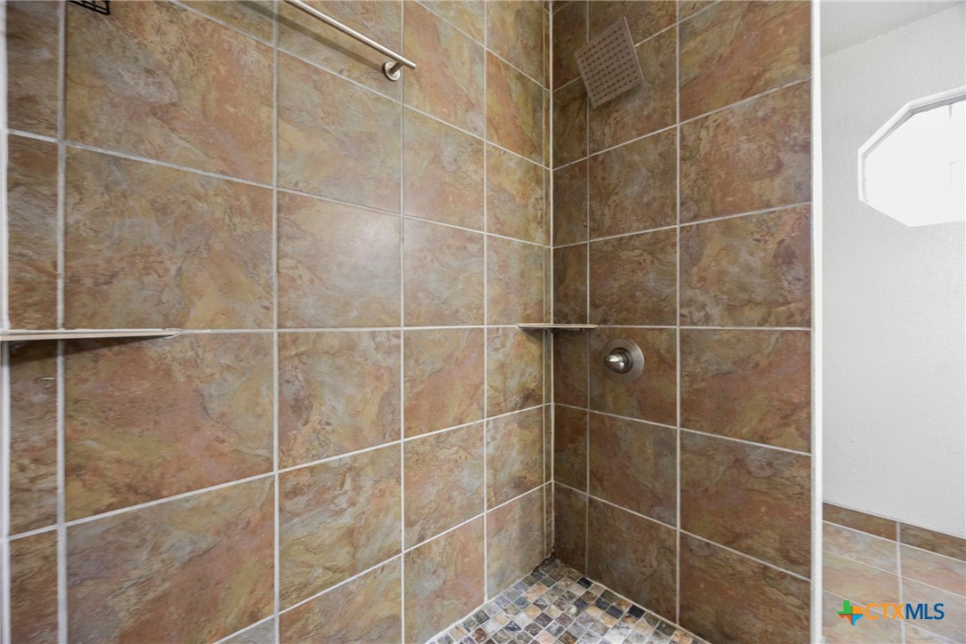 5107 Denmans Loop Property Photo 28