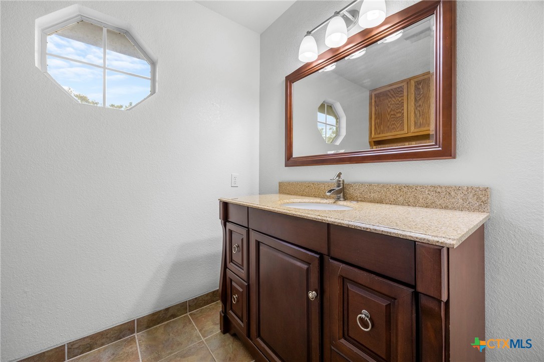 5107 Denmans Loop Property Photo 29