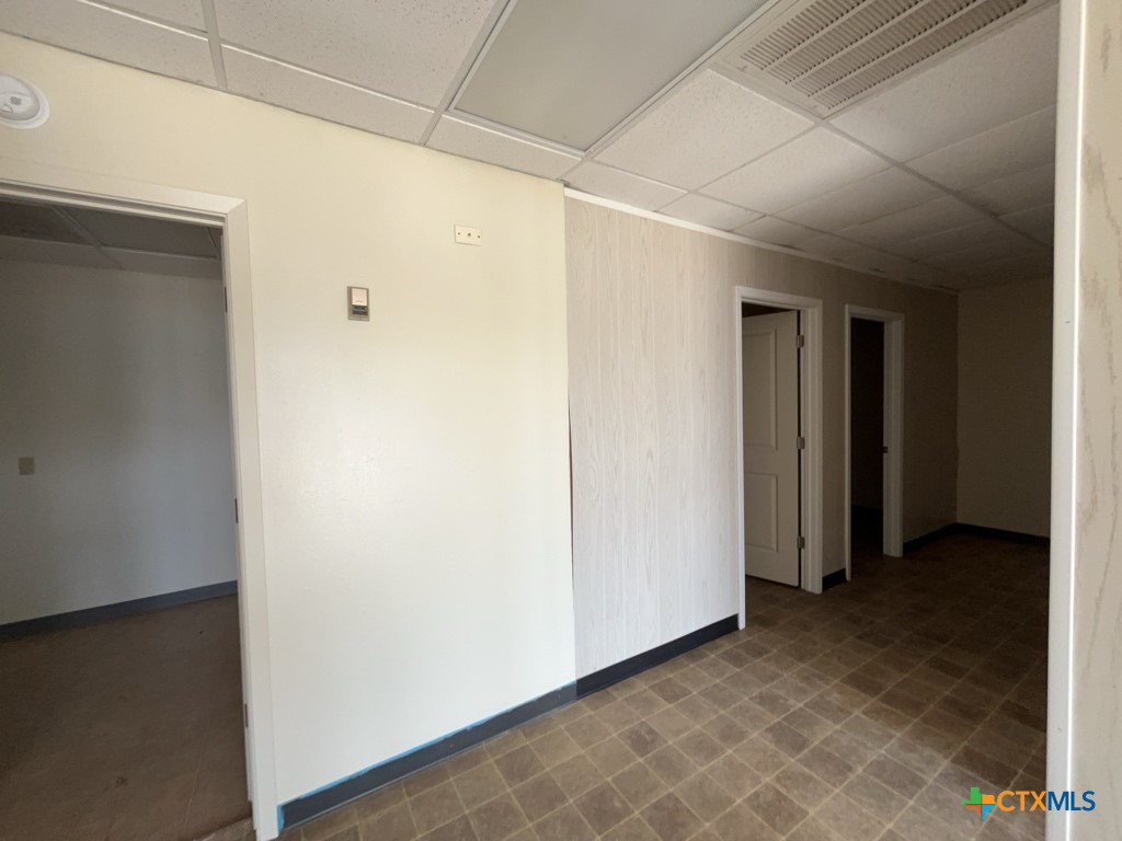 4520 E Central Texas Expressway 104 Property Photo 2