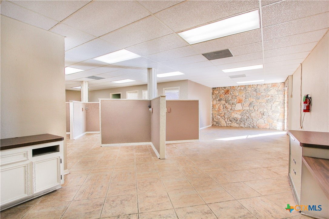 595040 Property Photo 11