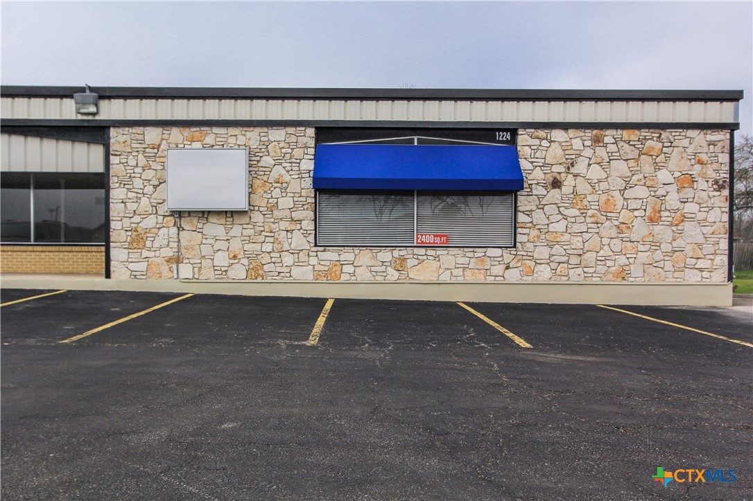595040 Property Photo 34
