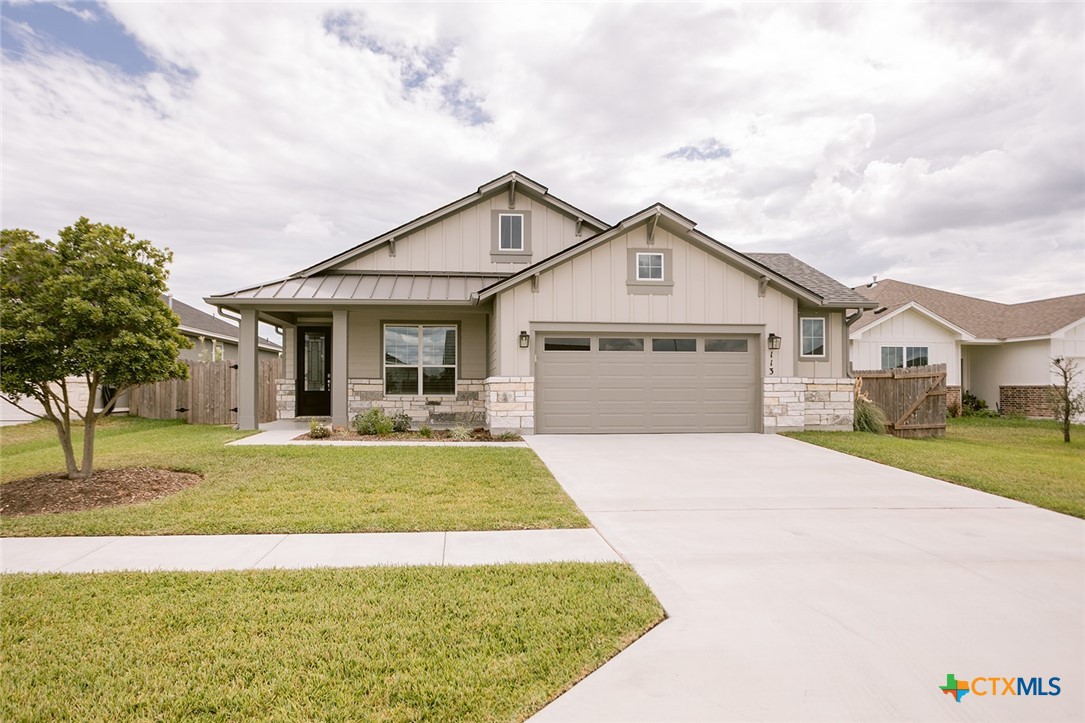 113 Persimmon Court Property Photo 1
