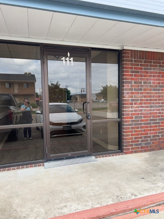 4520 E Central Texas Expressway 111 Property Photo 1