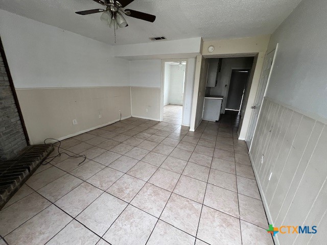 1111 Eastside Drive Property Photo 10