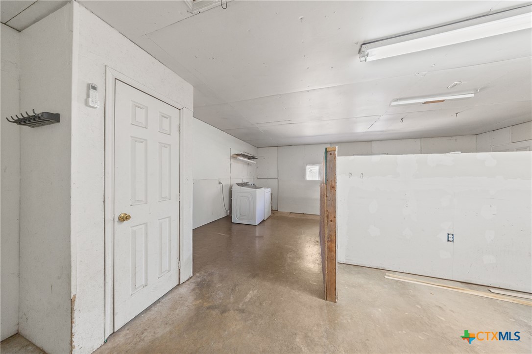4996 E Fm 436 Property Photo 30