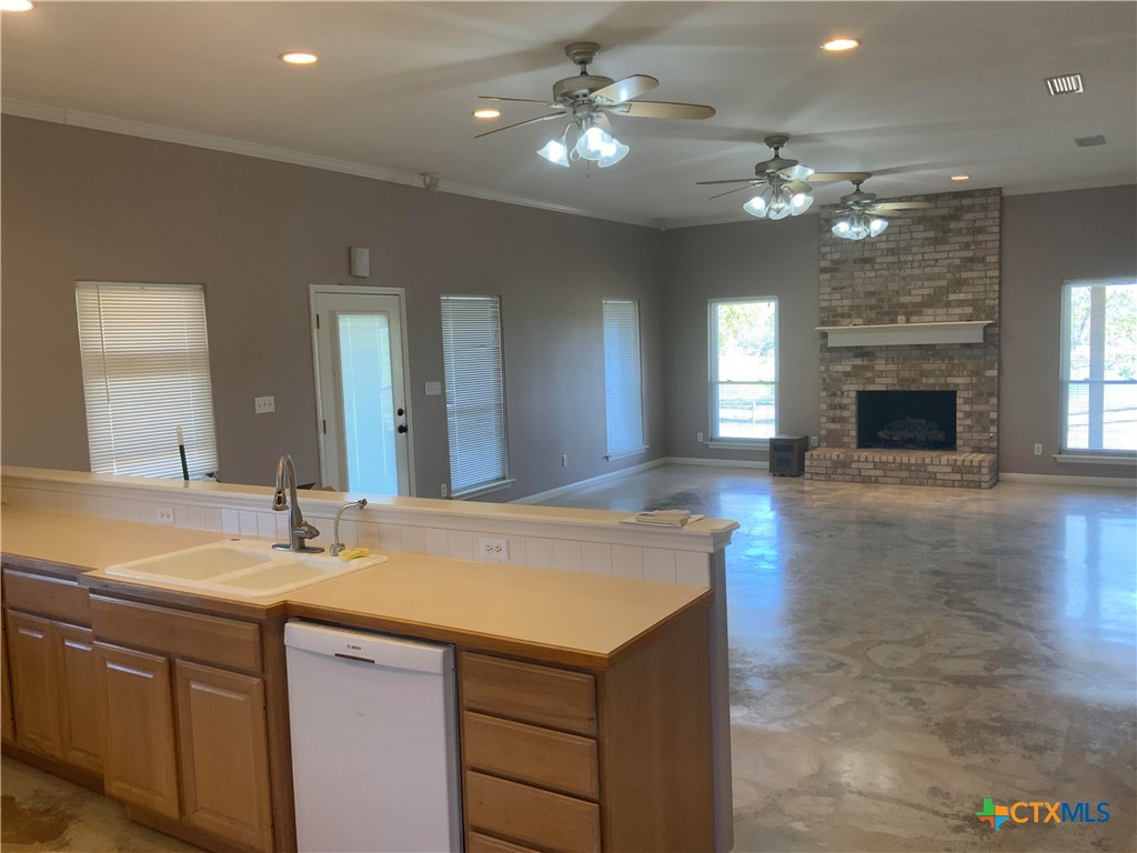 1912 Seminole Trail Property Photo 12