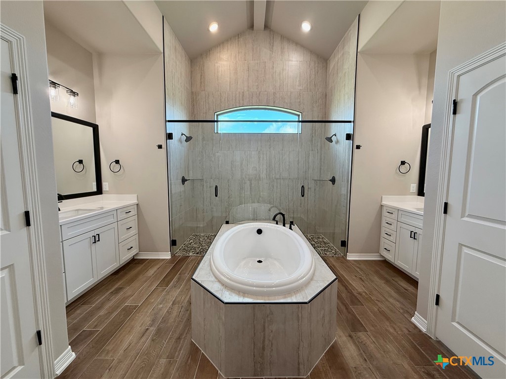 918 Alice Circle Property Photo 19
