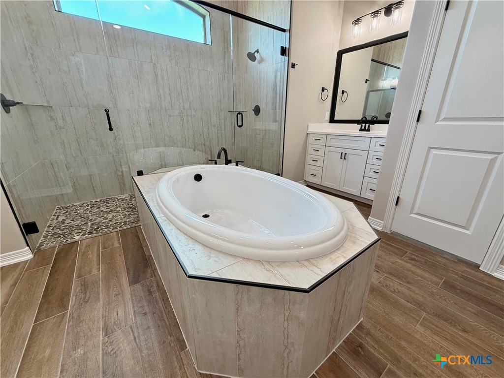 918 Alice Circle Property Photo 20