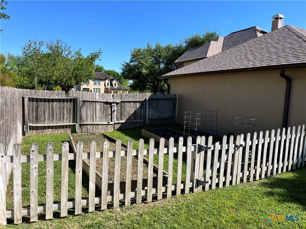 256 Las Brisas Boulevard Property Photo 23