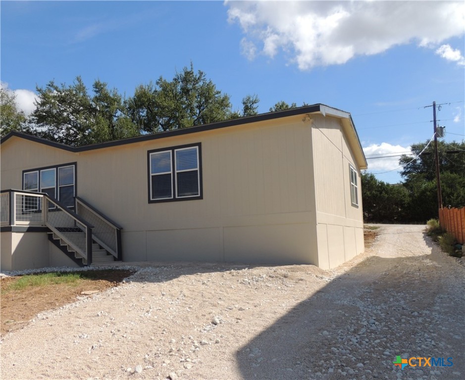 1456 Lonesome Property Photo 3