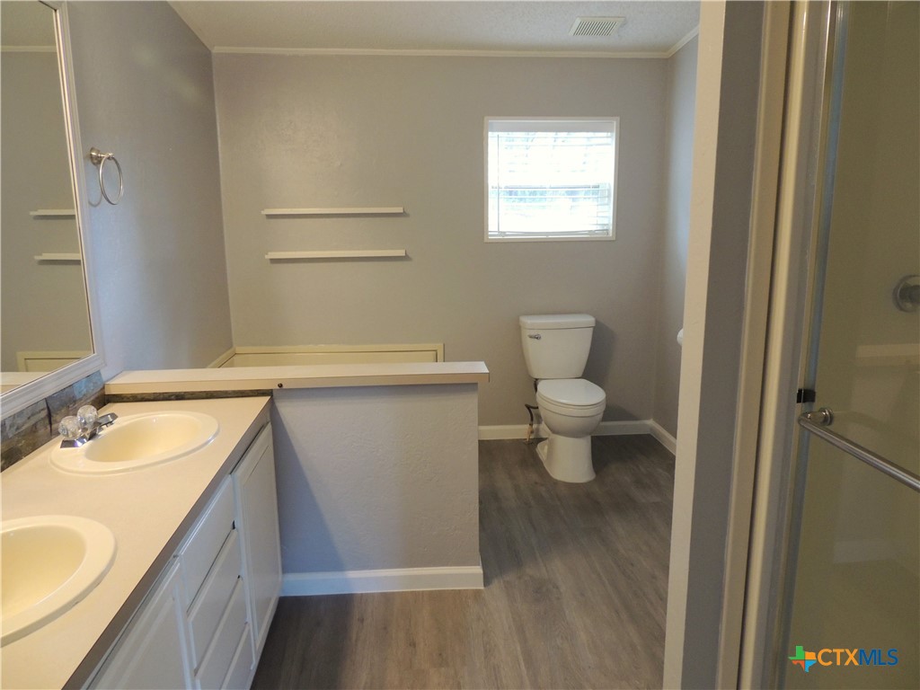1456 Lonesome Property Photo 17