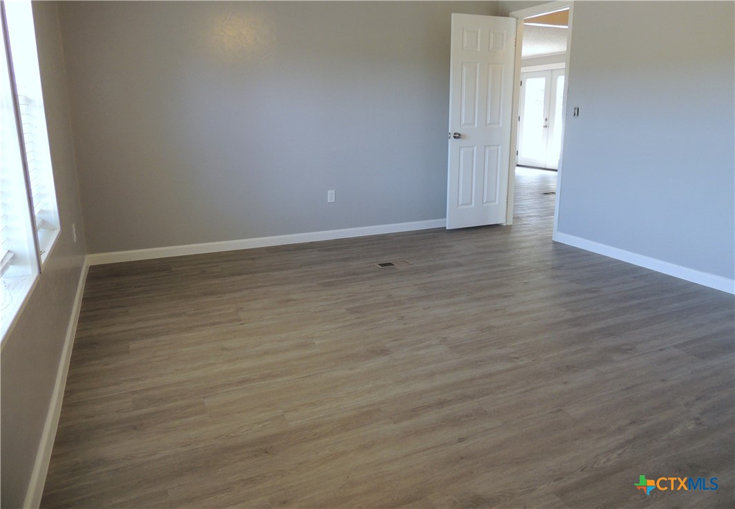 1456 Lonesome Property Photo 21
