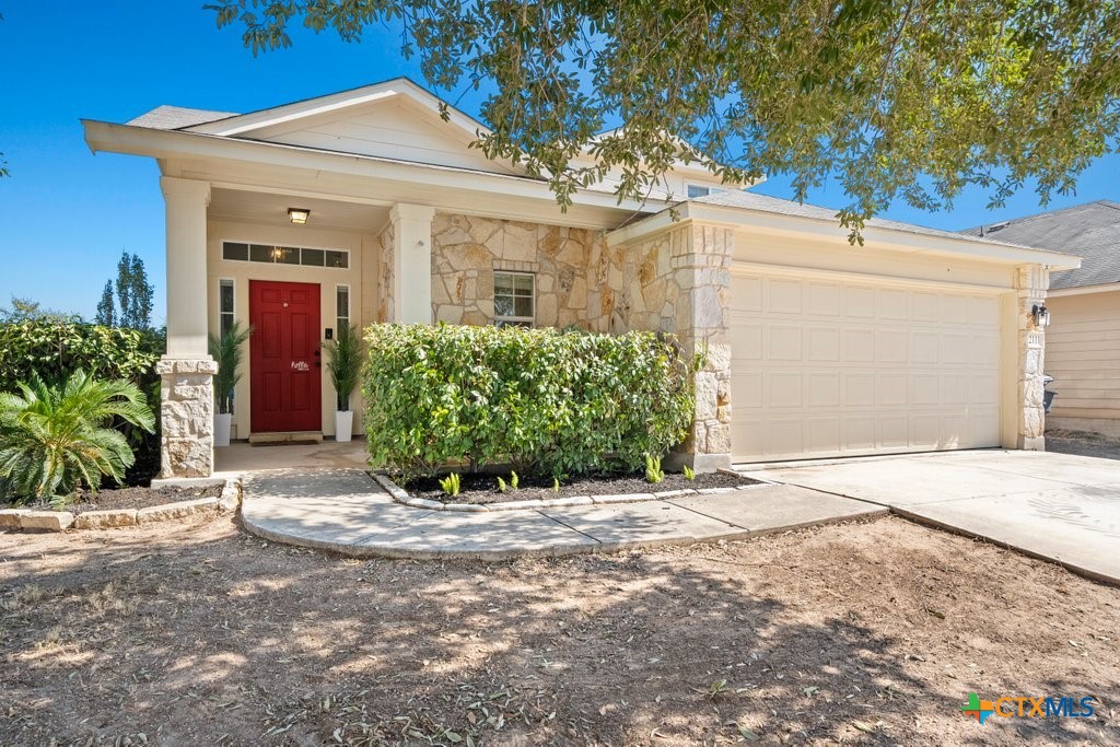 2111 Wiltshire Drive Property Photo 1