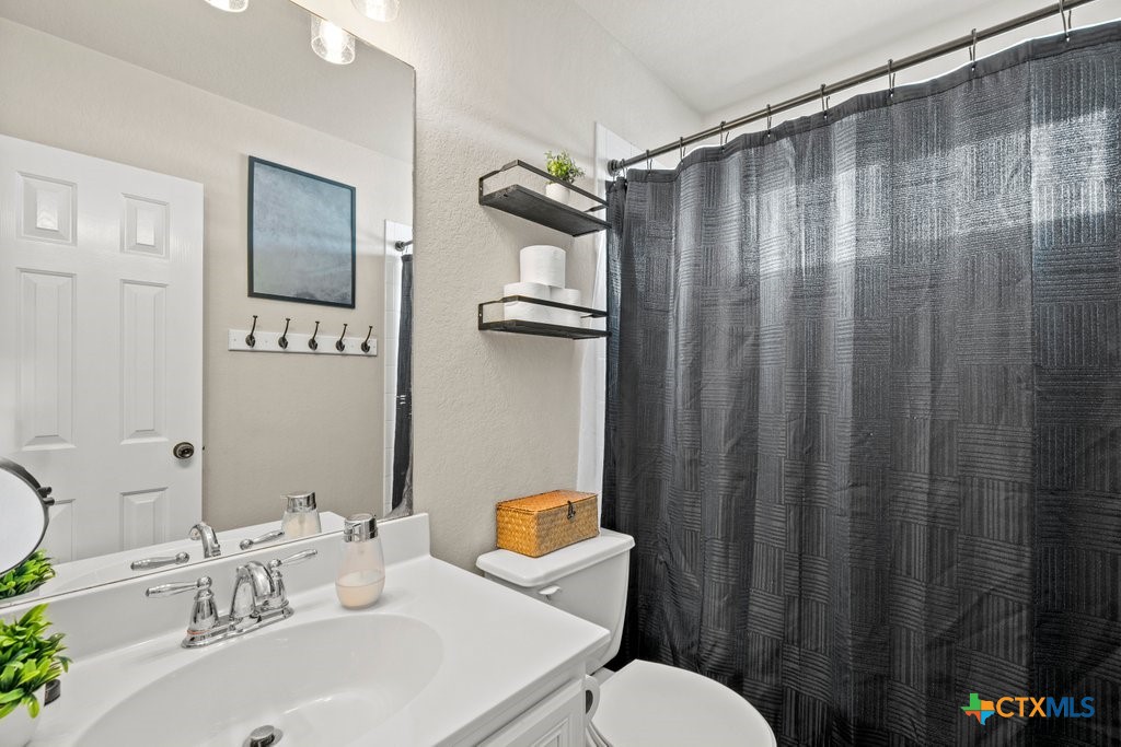2111 Wiltshire Drive Property Photo 16