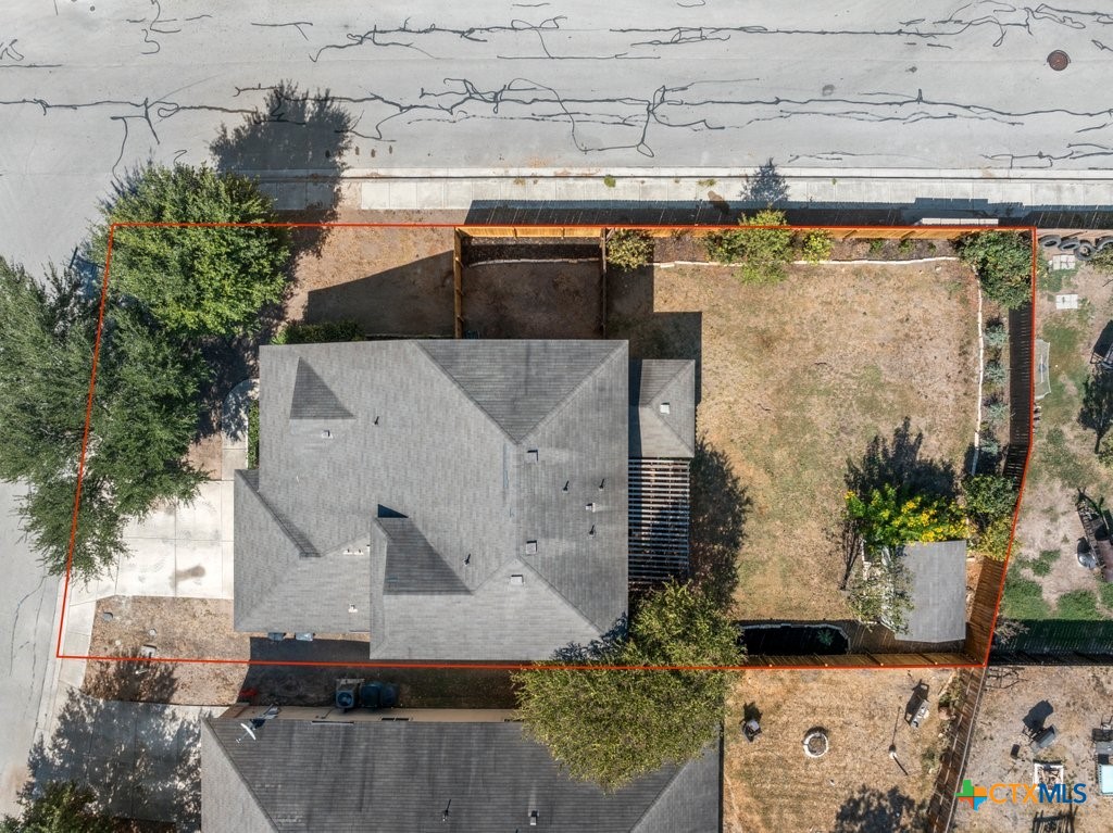 2111 Wiltshire Drive Property Photo 30