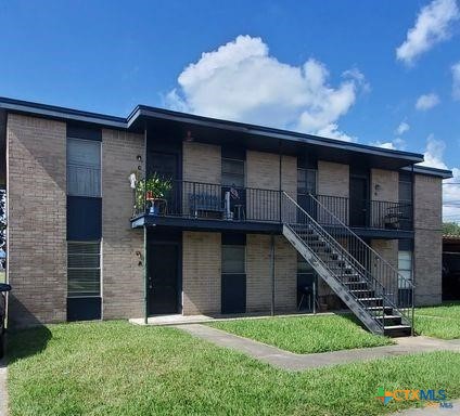803 Simpson Road B Property Photo 1