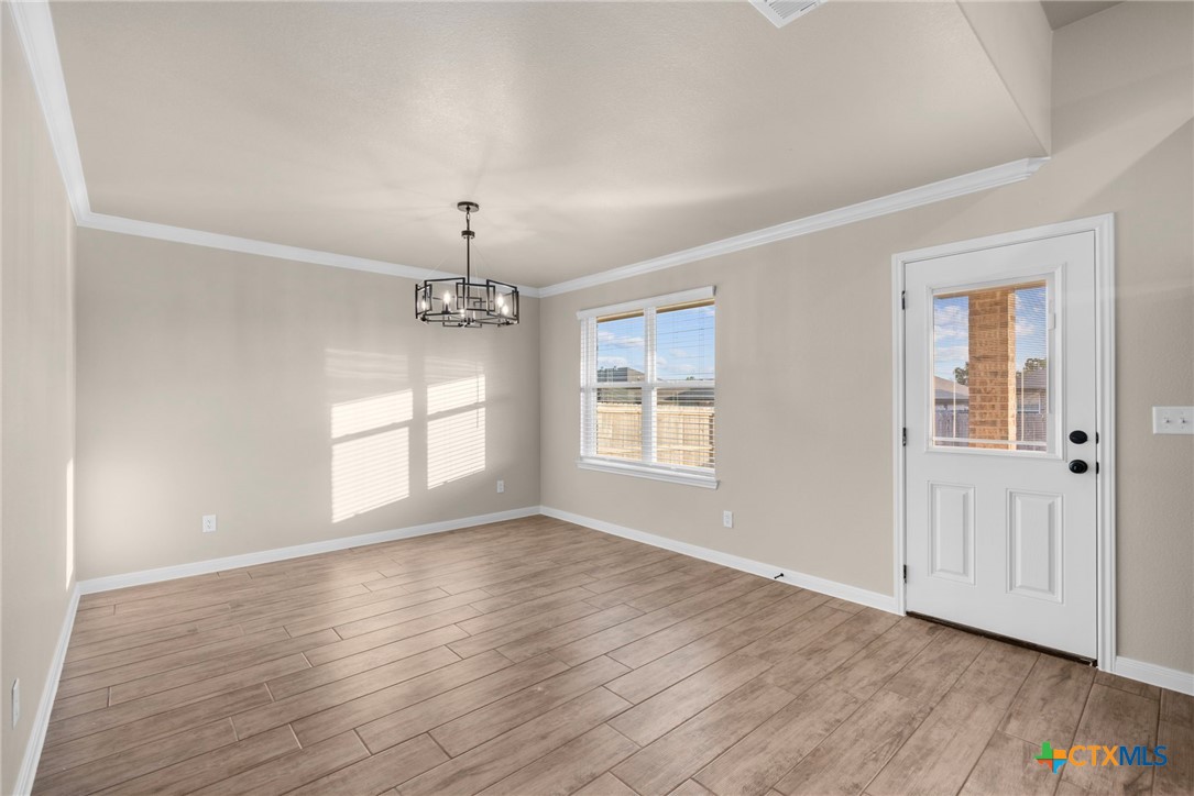 2540 Cowgirl Trail Property Photo 16