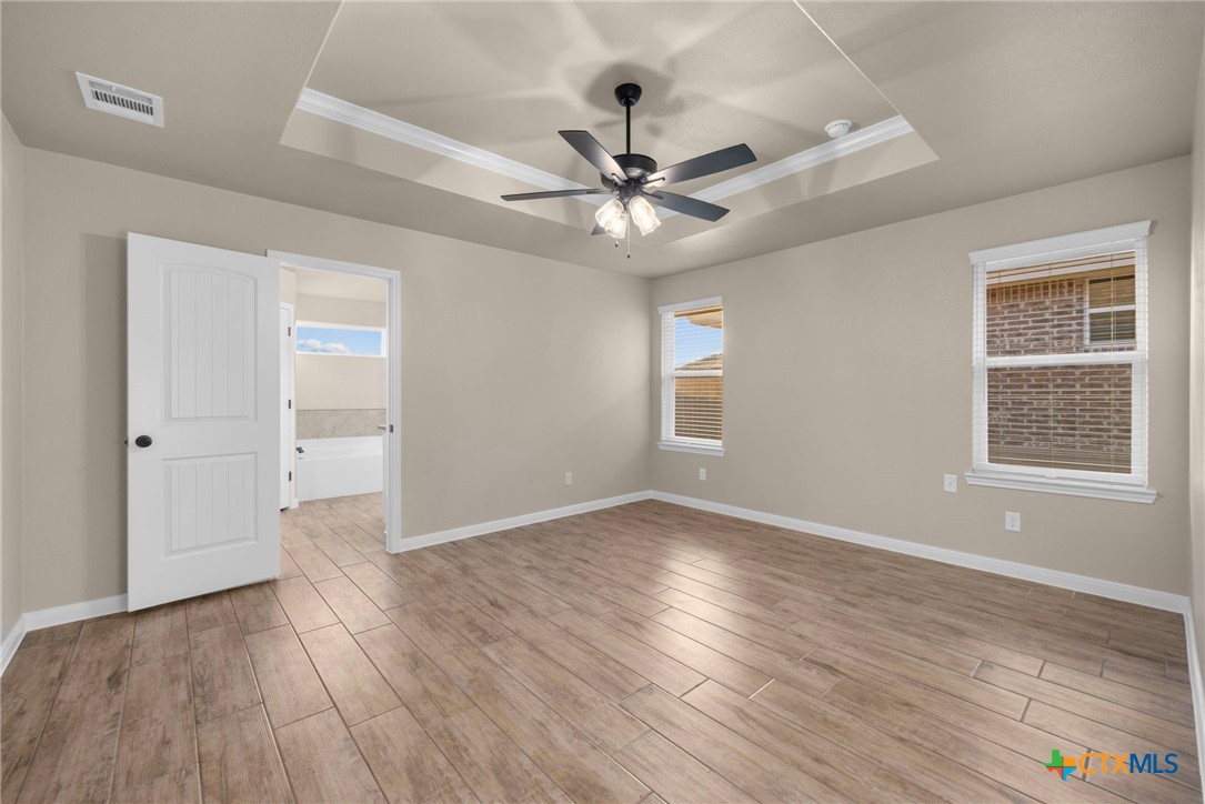 2540 Cowgirl Trail Property Photo 18