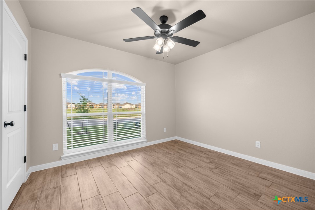 2540 Cowgirl Trail Property Photo 27