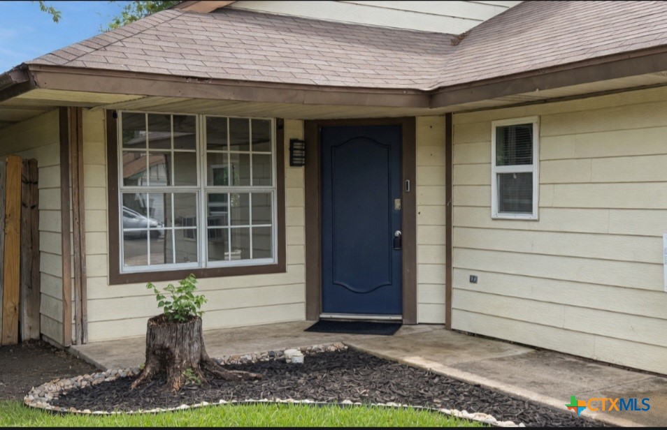 3704 Trotwood Trail Property Photo 4