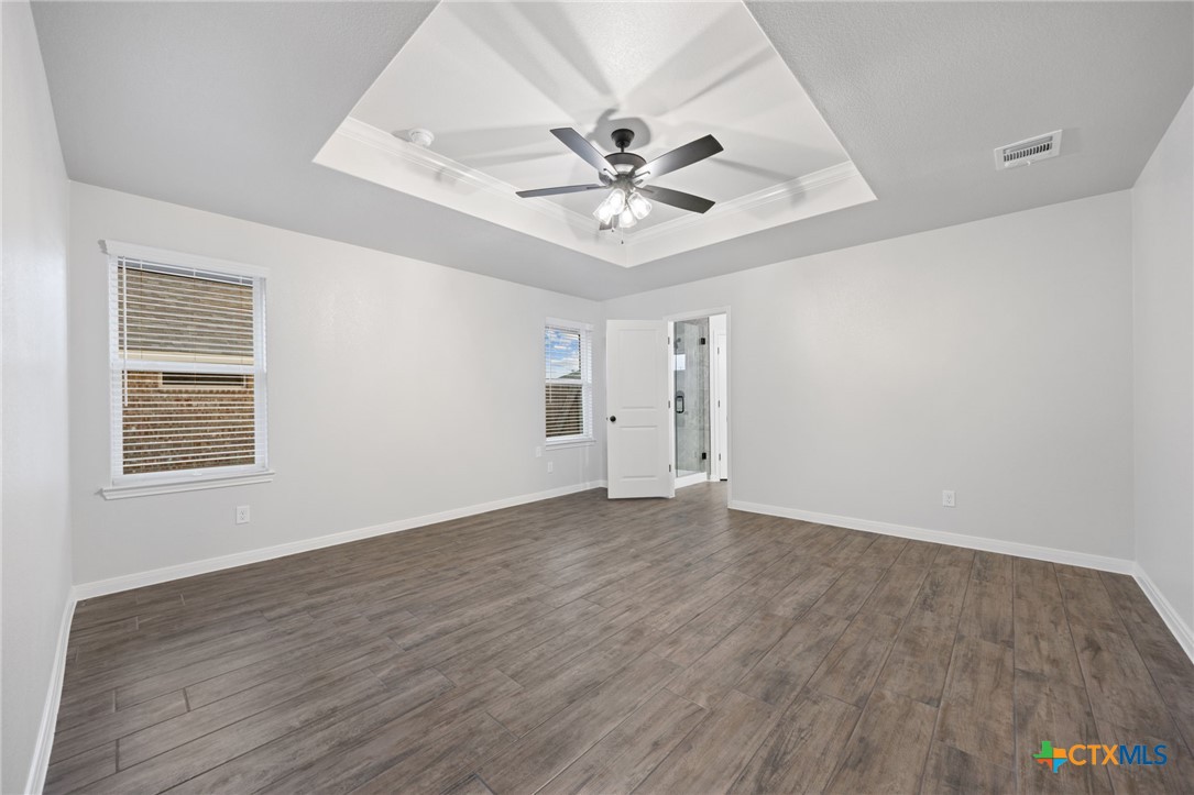 2546 Cowgirl Trail Property Photo 14