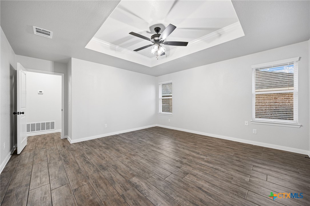 2546 Cowgirl Trail Property Photo 15