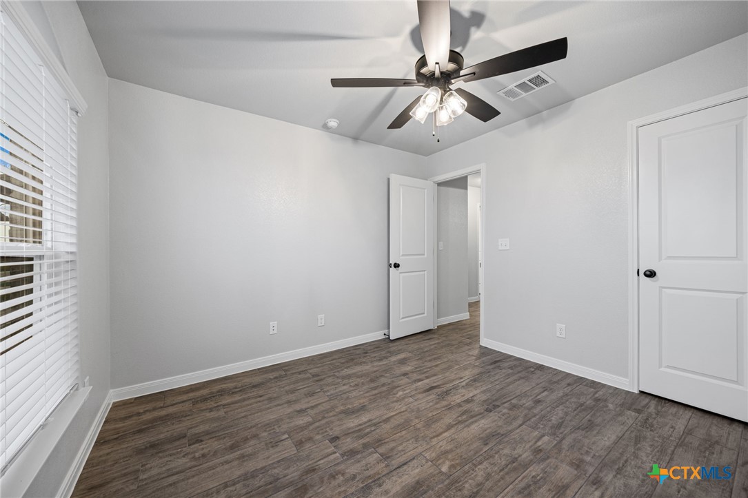 2546 Cowgirl Trail Property Photo 26