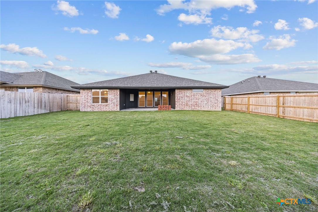2546 Cowgirl Trail Property Photo 29