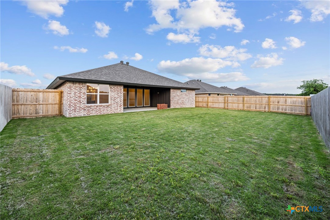 2546 Cowgirl Trail Property Photo 30