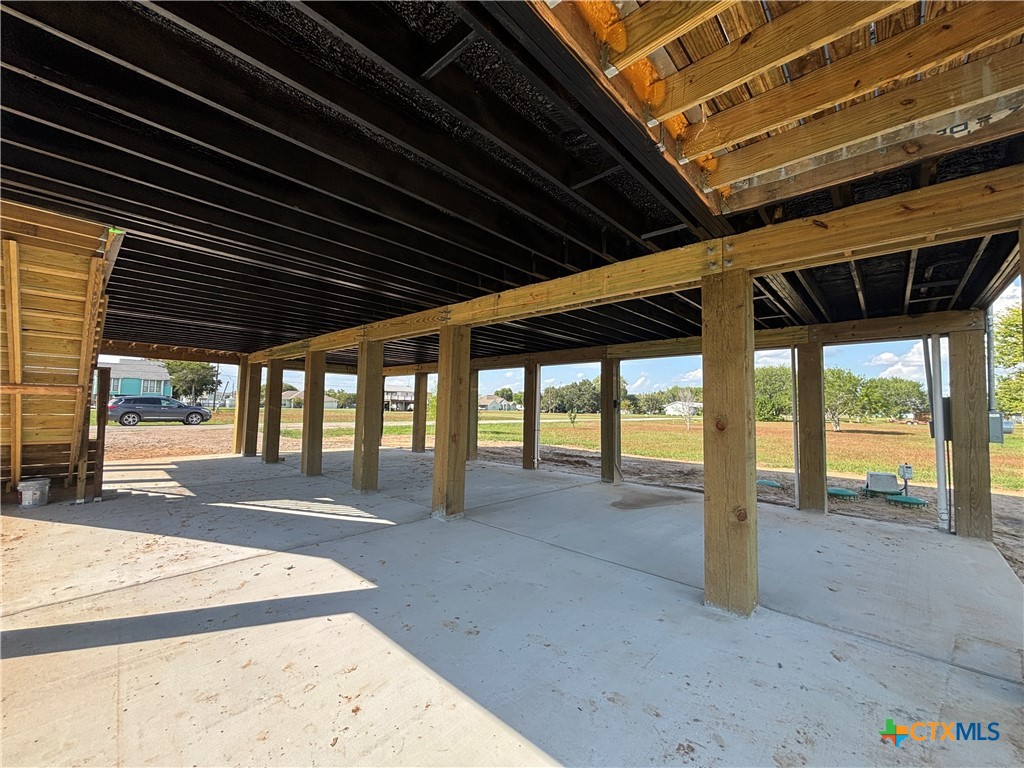 423 Calumet Property Photo 4