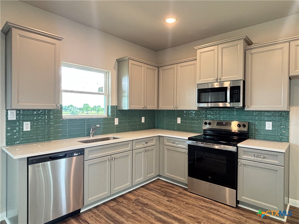 423 Calumet Property Photo 11
