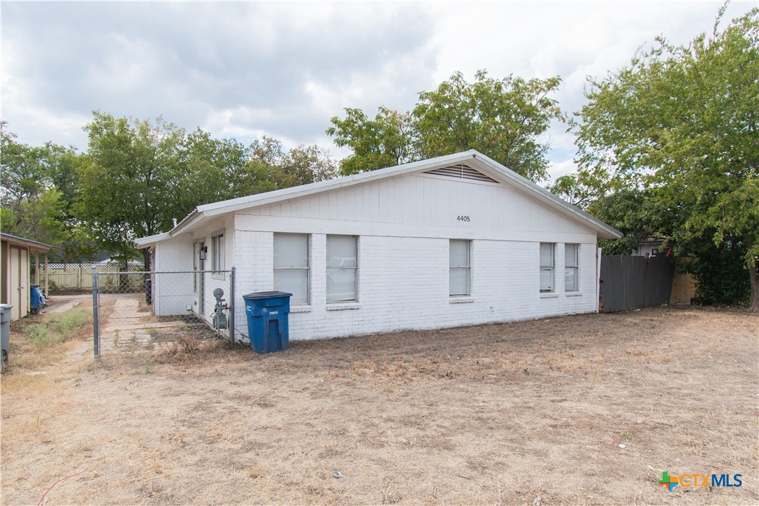 4405 Teri Road A Property Photo 1