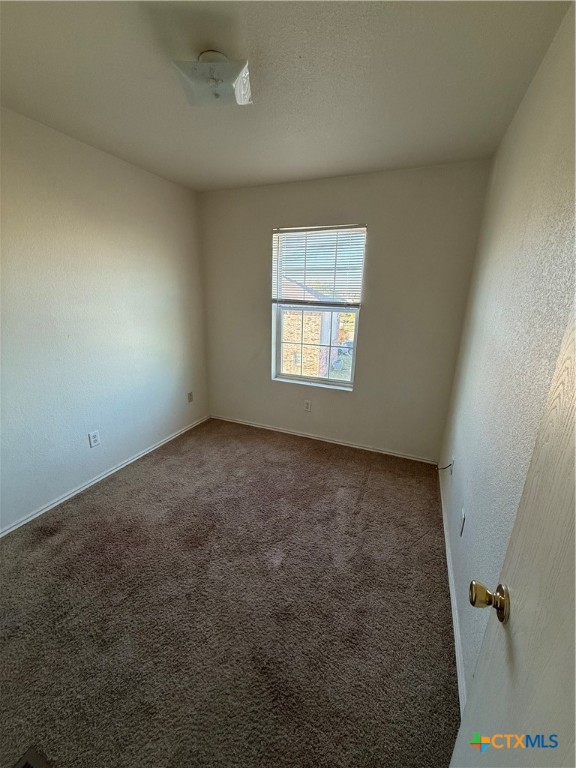 4305 Abigail Drive C Property Photo 7