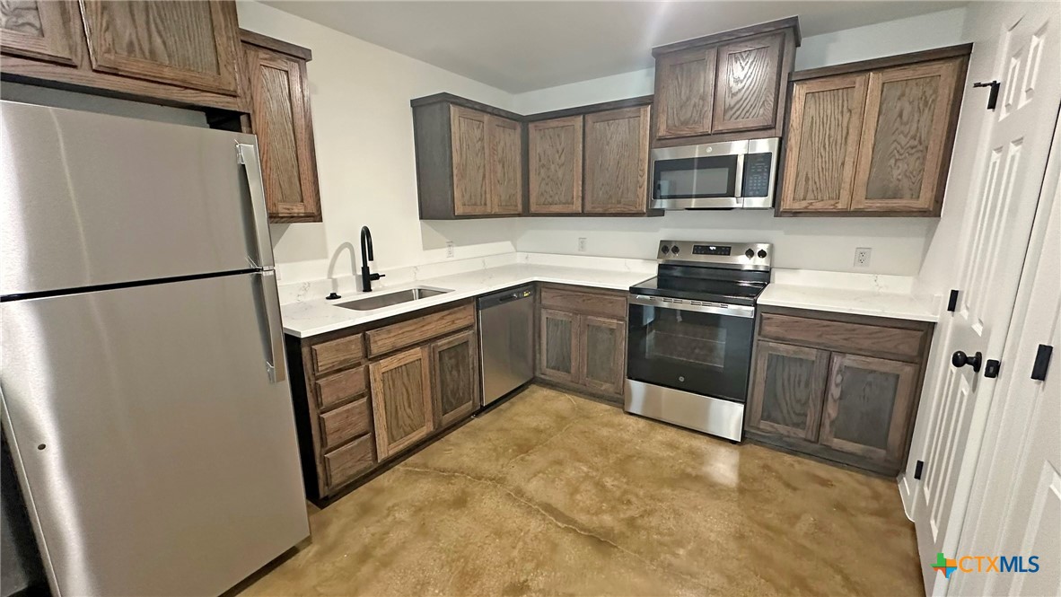 977 Cline Drive Property Photo 14