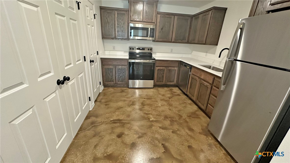 977 Cline Drive Property Photo 32