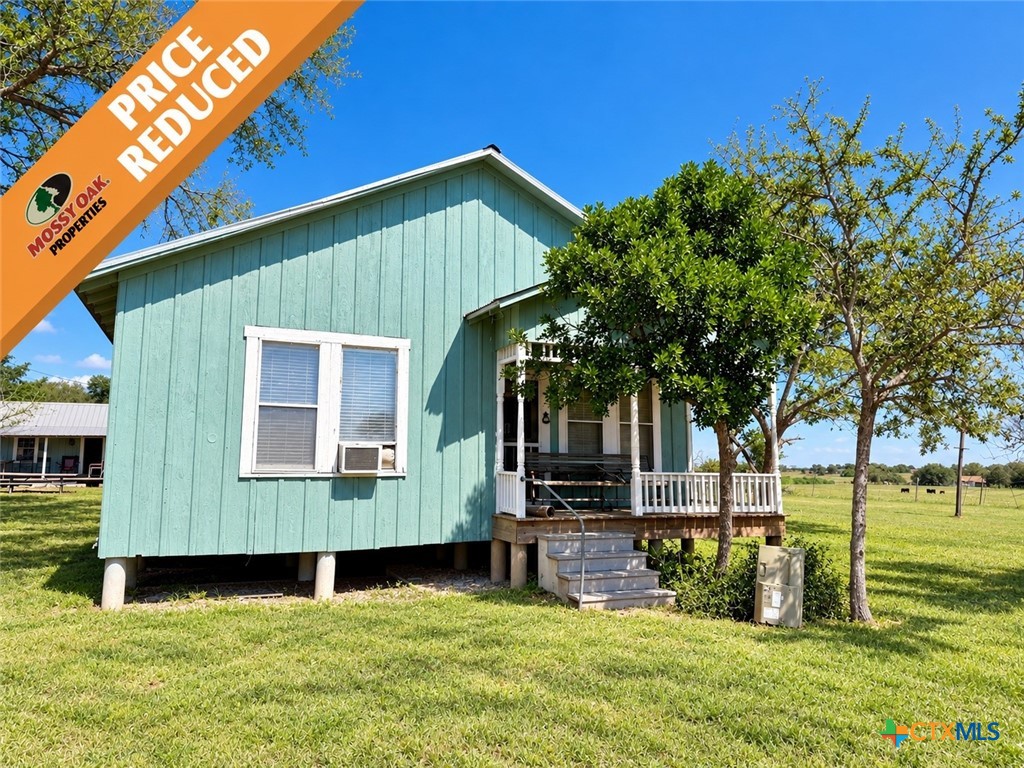 2944 State Highway 111 Property Photo 1