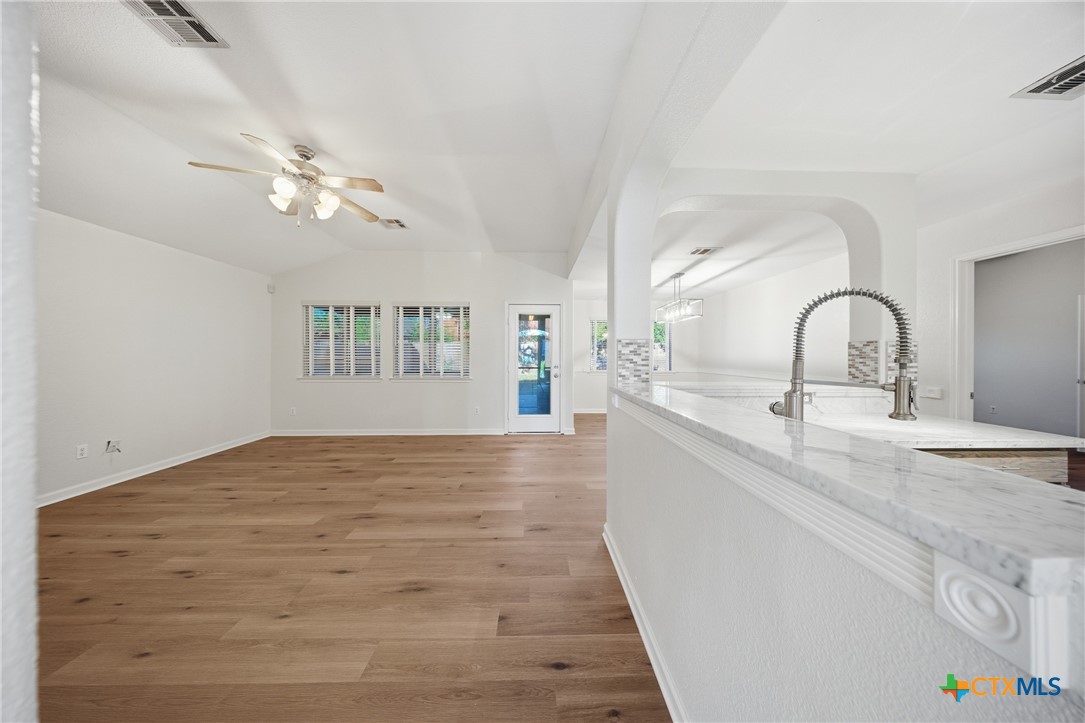 658 Devin Drive Property Photo 10