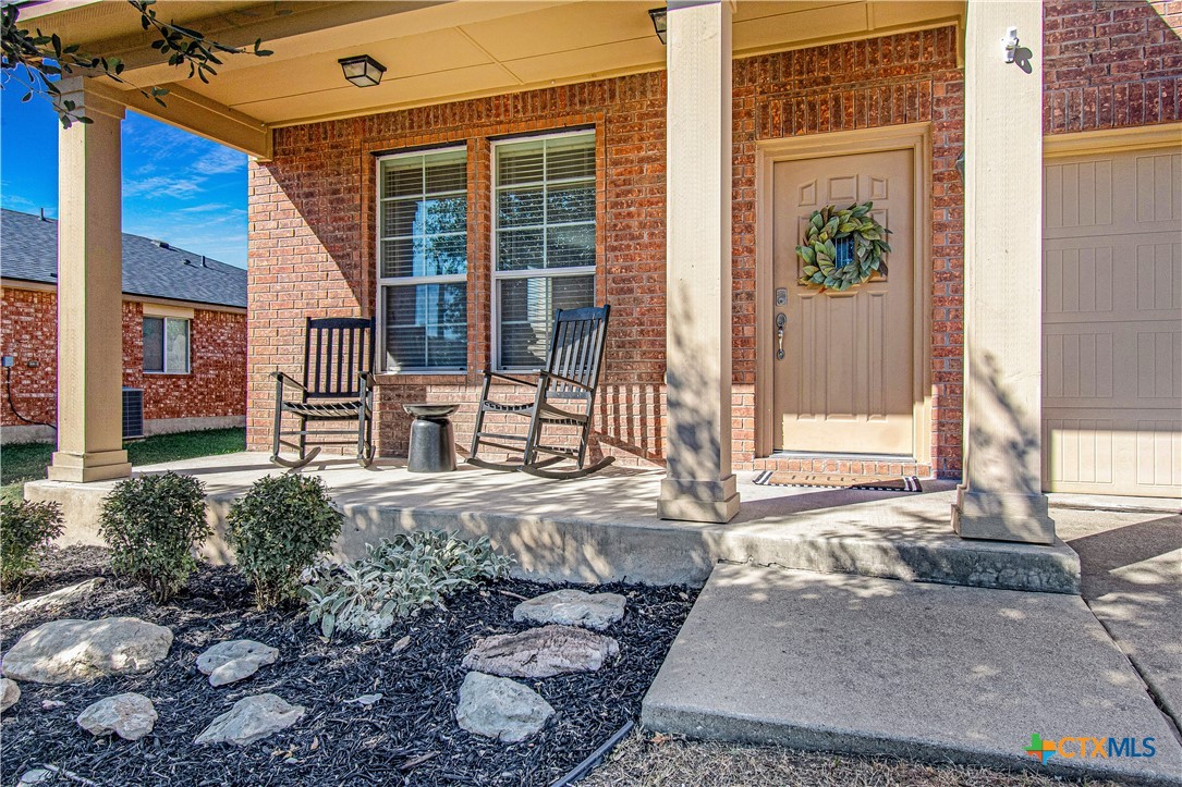 1116 Starlight Drive Property Photo 2