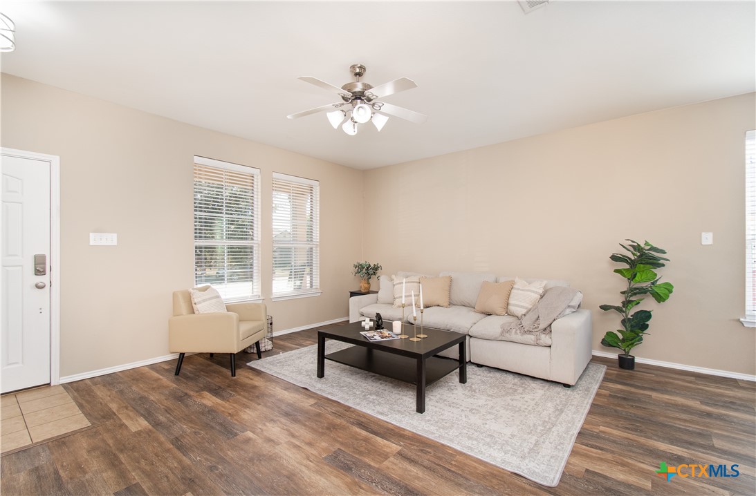 1116 Starlight Drive Property Photo 4