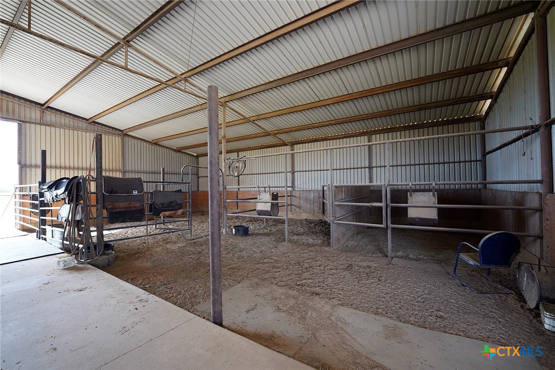 2542 Witter Road Property Photo 28