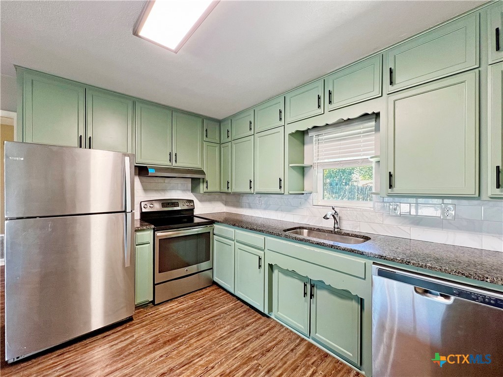 1311 W Main Street Property Photo 7