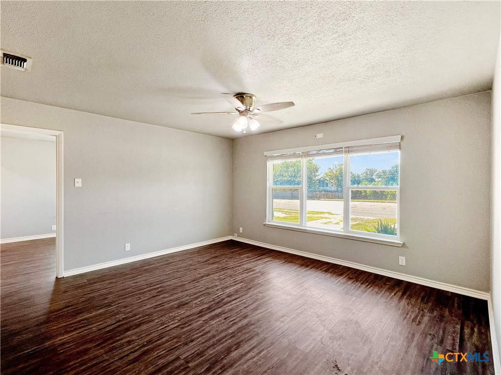 1311 W Main Street Property Photo 11