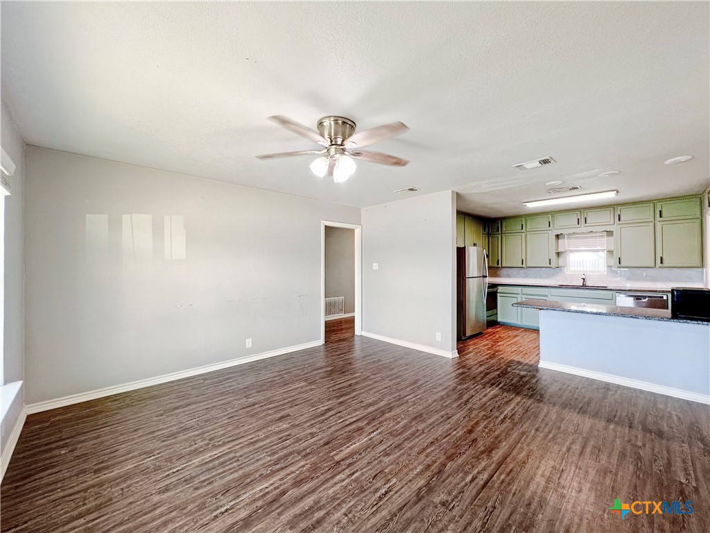 1311 W Main Street Property Photo 13
