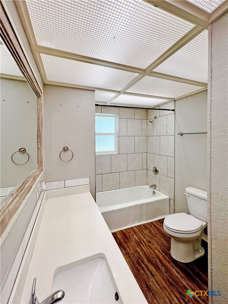 1311 W Main Street Property Photo 21