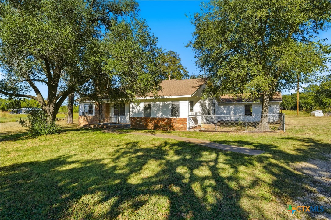 1677 Hobbs Lane Property Photo 1