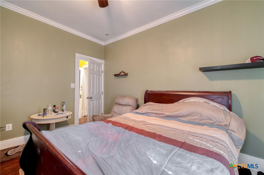 809 S Pecan Avenue Property Photo 14