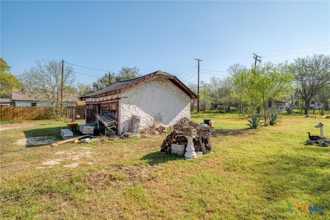 809 S Pecan Avenue Property Photo 24