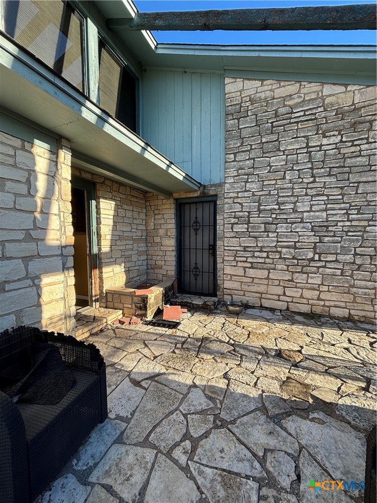 946 County Road 4818 Property Photo 5