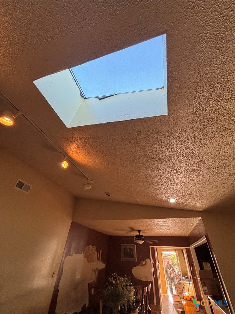 946 County Road 4818 Property Photo 8